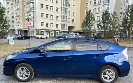 Toyota Prius, 2011 год, 1 150 000 рублей, 6 фотография