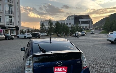 Toyota Prius, 2011 год, 1 150 000 рублей, 12 фотография