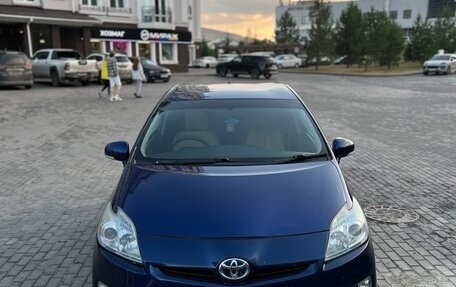Toyota Prius, 2011 год, 1 150 000 рублей, 5 фотография