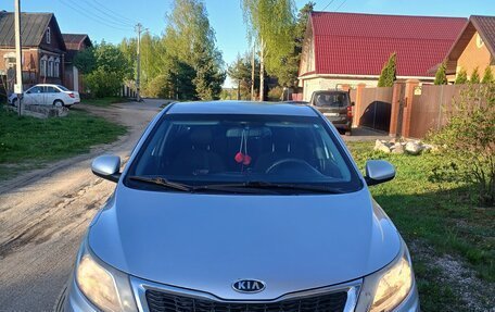 KIA Rio III рестайлинг, 2012 год, 550 000 рублей, 1 фотография