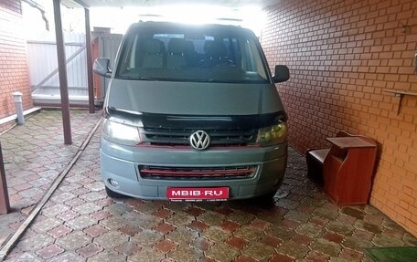 Volkswagen Transporter T5 рестайлинг, 2010 год, 1 600 000 рублей, 1 фотография