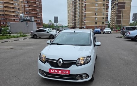 Renault Logan II, 2016 год, 950 000 рублей, 1 фотография