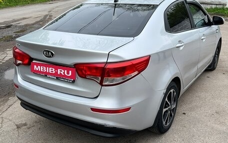 KIA Rio III рестайлинг, 2016 год, 550 000 рублей, 4 фотография