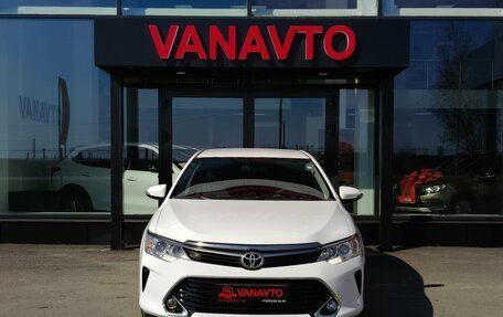 Toyota Camry, 2016 год, 1 790 000 рублей, 2 фотография