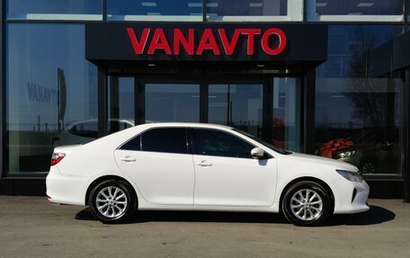 Toyota Camry, 2016 год, 1 790 000 рублей, 4 фотография