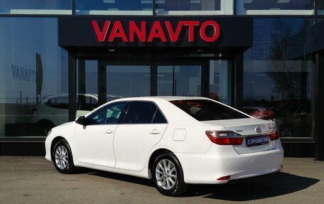 Toyota Camry, 2016 год, 1 790 000 рублей, 7 фотография