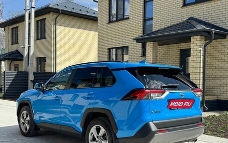 Toyota RAV4, 2019 год, 3 350 000 рублей, 3 фотография