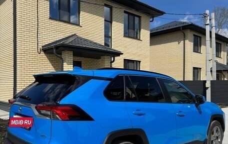 Toyota RAV4, 2019 год, 3 350 000 рублей, 33 фотография