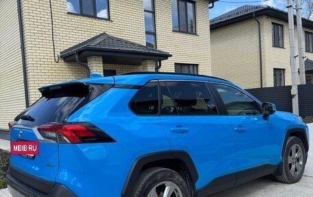 Toyota RAV4, 2019 год, 3 350 000 рублей, 34 фотография