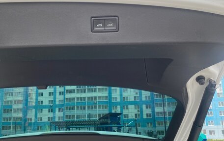 Volkswagen Tiguan II, 2018 год, 2 200 000 рублей, 12 фотография