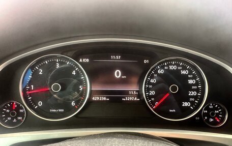 Volkswagen Touareg III, 2014 год, 2 520 000 рублей, 4 фотография