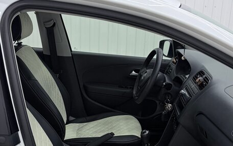 Volkswagen Polo VI (EU Market), 2015 год, 940 000 рублей, 3 фотография