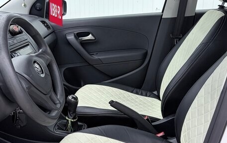Volkswagen Polo VI (EU Market), 2015 год, 940 000 рублей, 8 фотография