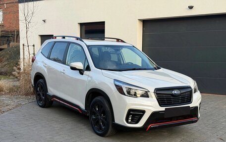 Subaru Forester, 2021 год, 2 640 000 рублей, 2 фотография