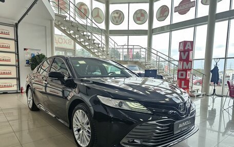 Toyota Camry, 2018 год, 2 969 000 рублей, 5 фотография