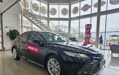 Toyota Camry, 2018 год, 2 969 000 рублей, 6 фотография
