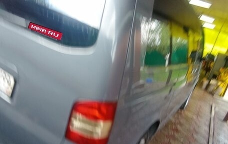 Volkswagen Transporter T5 рестайлинг, 2010 год, 1 600 000 рублей, 3 фотография