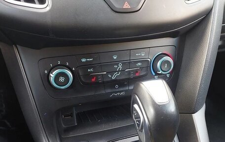 Ford Focus III, 2018 год, 900 000 рублей, 8 фотография