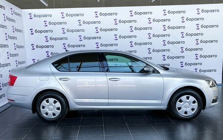 Skoda Octavia, 2018 год, 1 830 000 рублей, 6 фотография