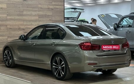 BMW 3 серия, 2017 год, 2 650 000 рублей, 11 фотография