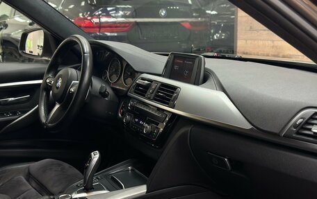 BMW 3 серия, 2017 год, 2 650 000 рублей, 30 фотография