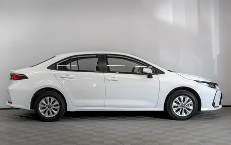Toyota Corolla, 2023 год, 2 325 000 рублей, 5 фотография