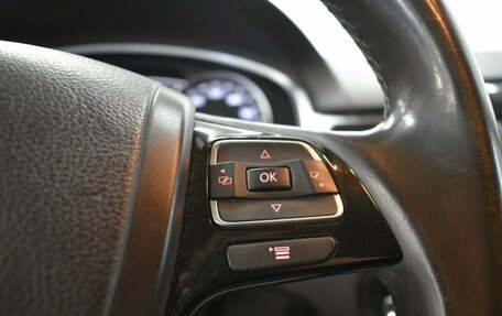 Volkswagen Touareg III, 2011 год, 1 749 000 рублей, 13 фотография