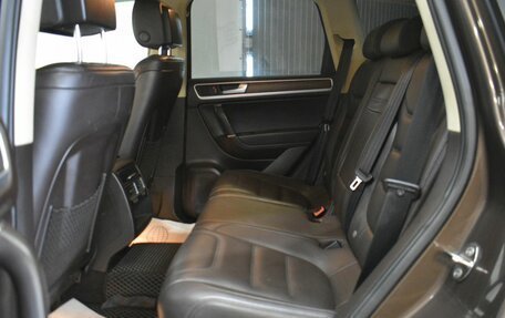 Volkswagen Touareg III, 2011 год, 1 749 000 рублей, 20 фотография