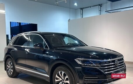 Volkswagen Touareg III, 2021 год, 6 490 000 рублей, 3 фотография