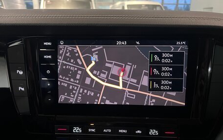 Volkswagen Touareg III, 2021 год, 6 490 000 рублей, 34 фотография