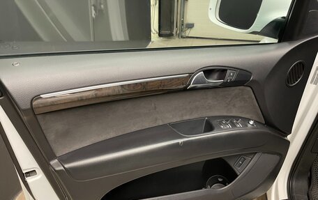 Audi Q7, 2011 год, 1 590 000 рублей, 12 фотография