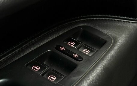 Volkswagen Touareg III, 2007 год, 1 299 000 рублей, 26 фотография