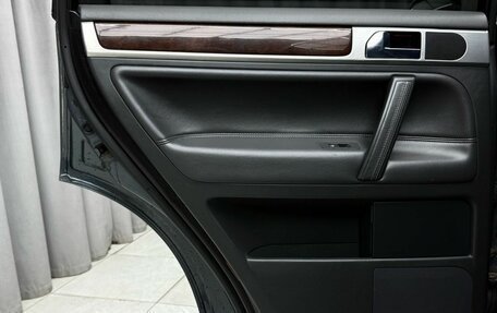 Volkswagen Touareg III, 2007 год, 1 299 000 рублей, 31 фотография