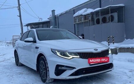 KIA Optima IV, 2018 год, 1 305 000 рублей, 3 фотография