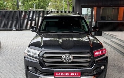 Toyota Land Cruiser 200, 2016 год, 5 500 000 рублей, 1 фотография