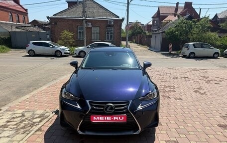 Lexus IS III, 2017 год, 2 800 000 рублей, 1 фотография