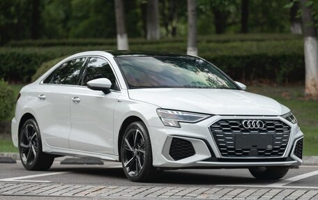 Audi A3, 2022 год, 2 250 000 рублей, 2 фотография