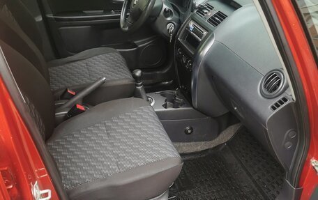 Suzuki SX4 II рестайлинг, 2008 год, 655 000 рублей, 6 фотография