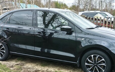 Volkswagen Polo VI (EU Market), 2016 год, 830 000 рублей, 2 фотография