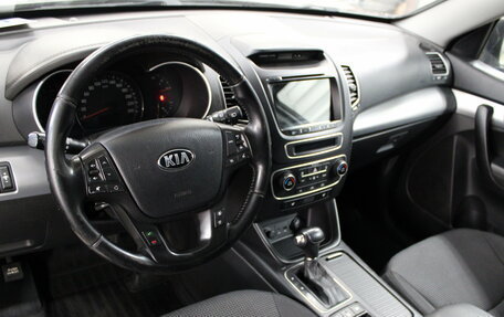 KIA Sorento II рестайлинг, 2014 год, 1 565 000 рублей, 10 фотография