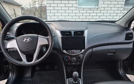 Hyundai Solaris II рестайлинг, 2014 год, 830 000 рублей, 8 фотография