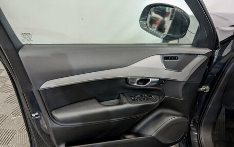 Volvo XC90 II рестайлинг, 2017 год, 4 120 000 рублей, 19 фотография