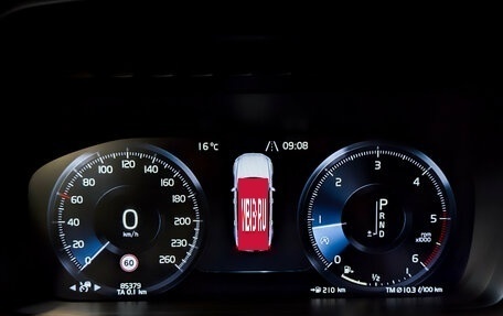 Volvo XC90 II рестайлинг, 2017 год, 4 120 000 рублей, 13 фотография