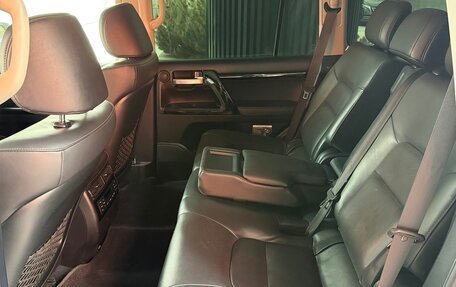 Toyota Land Cruiser 200, 2016 год, 5 500 000 рублей, 9 фотография