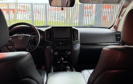 Toyota Land Cruiser 200, 2016 год, 5 500 000 рублей, 10 фотография