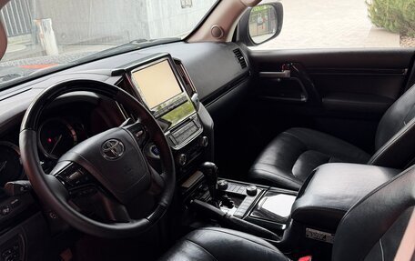 Toyota Land Cruiser 200, 2016 год, 5 500 000 рублей, 7 фотография