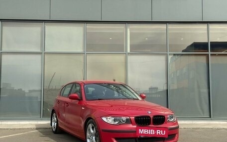 BMW 1 серия, 2009 год, 599 000 рублей, 2 фотография