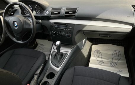 BMW 1 серия, 2009 год, 599 000 рублей, 8 фотография