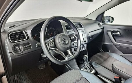 Volkswagen Polo VI (EU Market), 2019 год, 1 340 000 рублей, 16 фотография