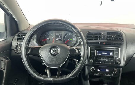 Volkswagen Polo VI (EU Market), 2017 год, 804 000 рублей, 11 фотография